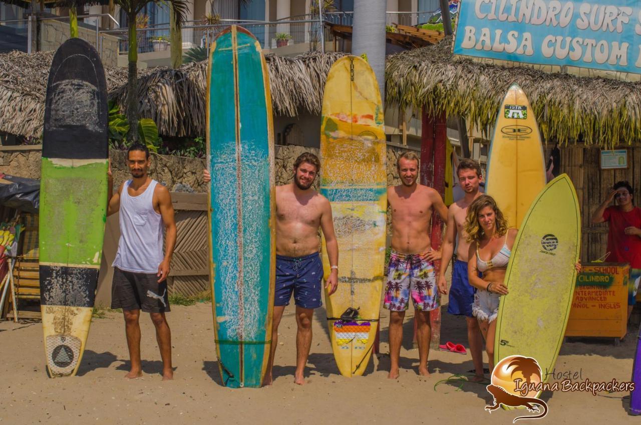 Iguana Beach House Hostel Montanita Bagian luar foto