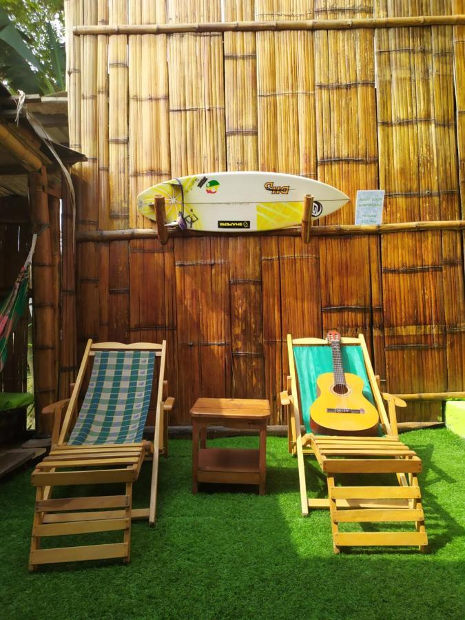 Iguana Beach House Hostel Montanita Bagian luar foto